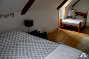 Logement 2 chambres + 5 lits