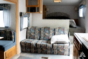 Intérieur de location de la roulotte